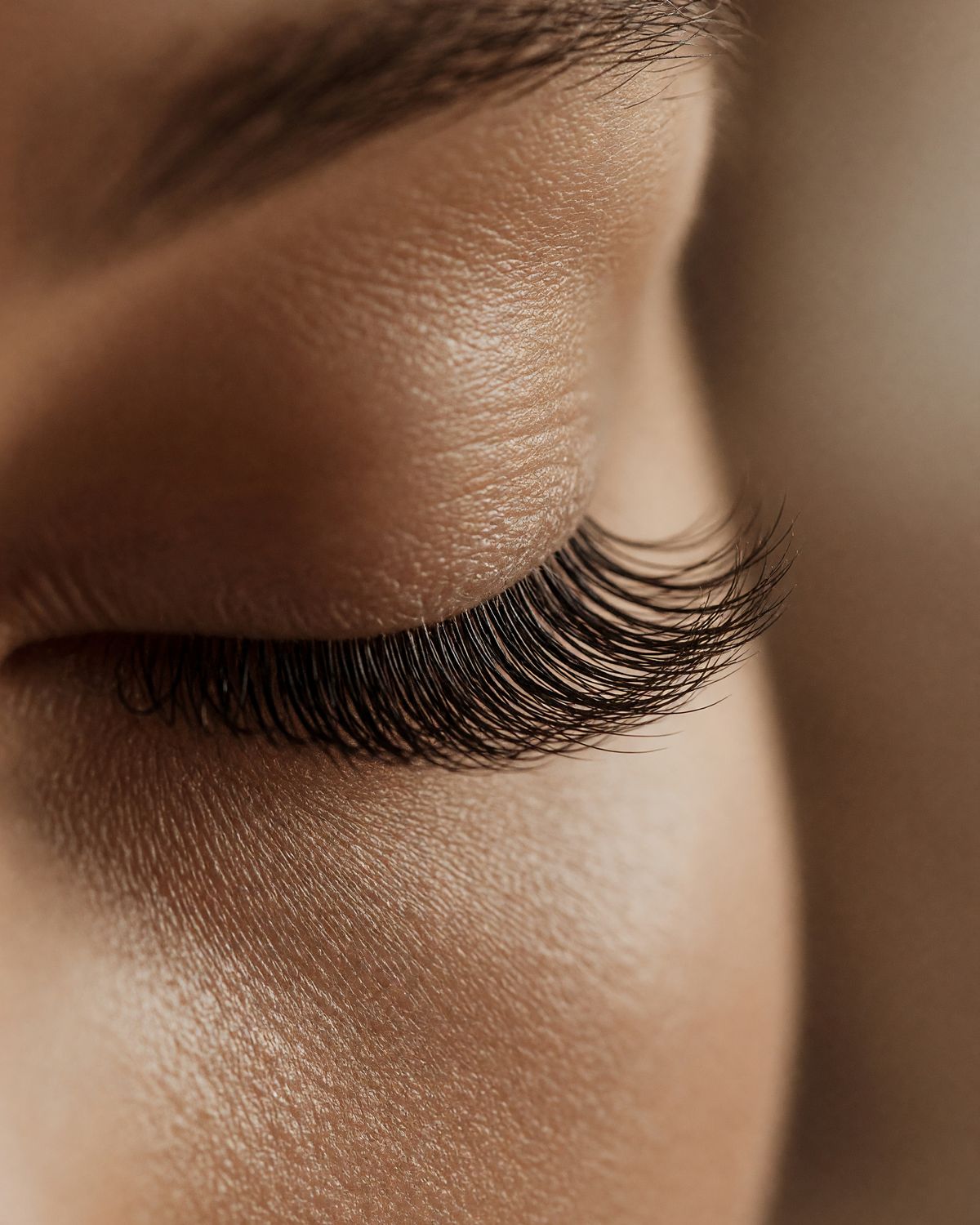 Lash extensions, close up